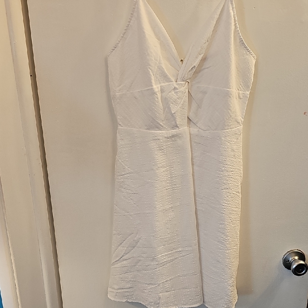 Elegant White Mini Dress